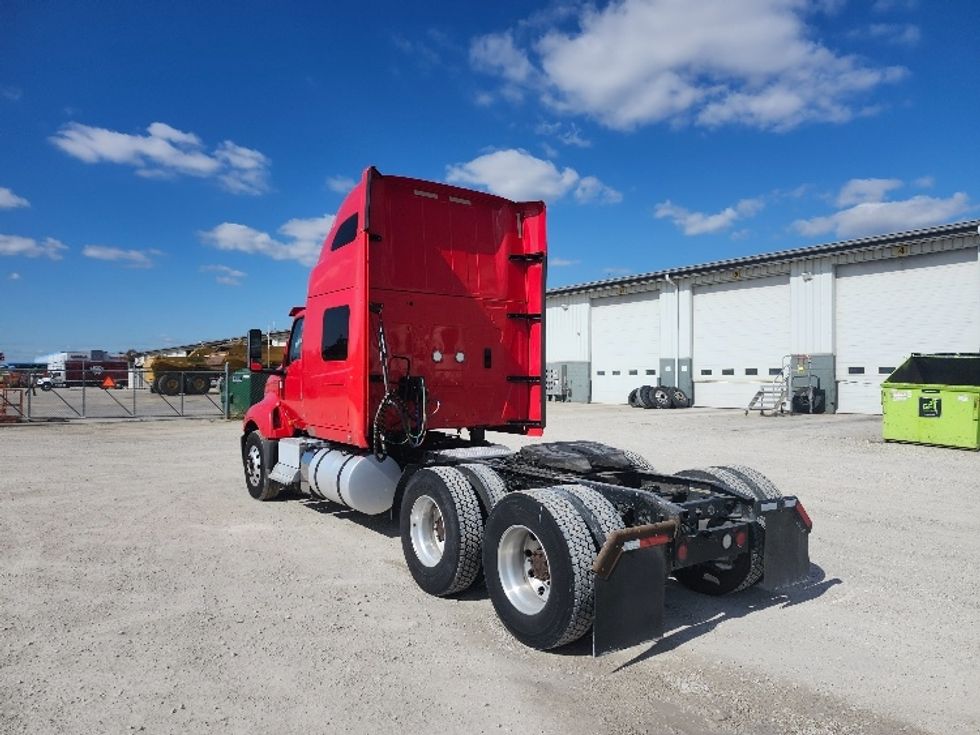 Sleeper Tractor-Heavy Duty Tractors-International-2018-LT625-Sturtevant-WI-351,907\n\t\tmiles-$ 41,750 - Image 5