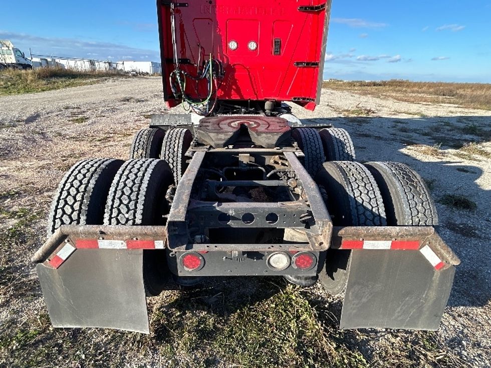 Sleeper Tractor-Heavy Duty Tractors-International-2018-LT625-Sturtevant-WI-383,395\n\t\tmiles-$ 38,000 - Image 6