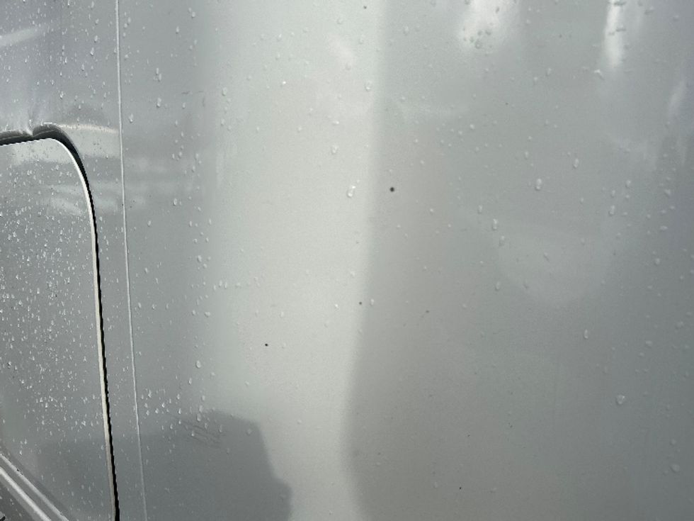 Sleeper Tractor-Heavy Duty Tractors-International-2019-LT625-Akron-OH-320,179\n\t\tmiles-$ 47,000 - Image 26