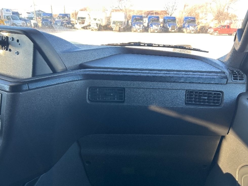 Sleeper Tractor-Heavy Duty Tractors-International-2019-LT625-Amarillo-TX-515,021\n\t\tmiles-$ 37,750 - Image 14