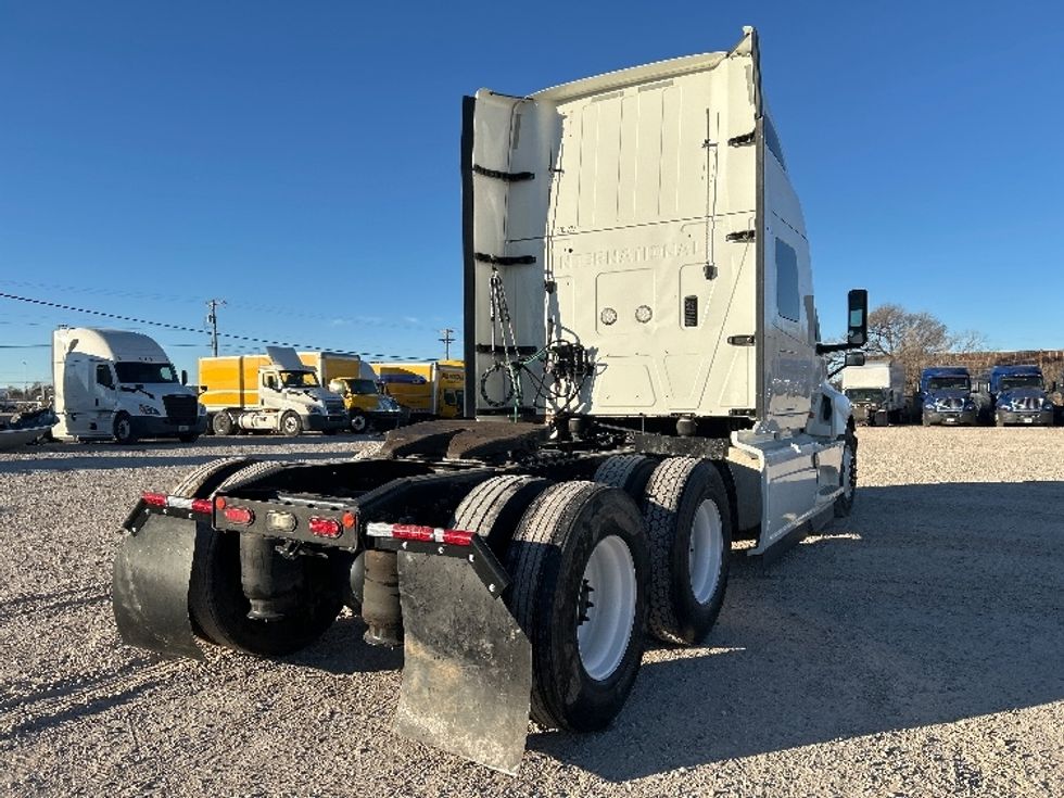 Sleeper Tractor-Heavy Duty Tractors-International-2019-LT625-Amarillo-TX-515,021\n\t\tmiles-$ 37,750 - Image 7