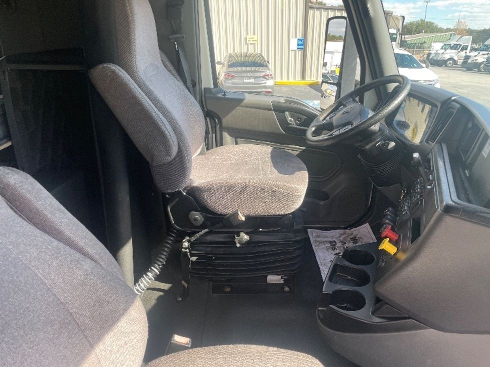 Sleeper Tractor-Heavy Duty Tractors-International-2019-LT625-Augusta-GA-305,027\n\t\tmiles-$ 36,500 - Image 15