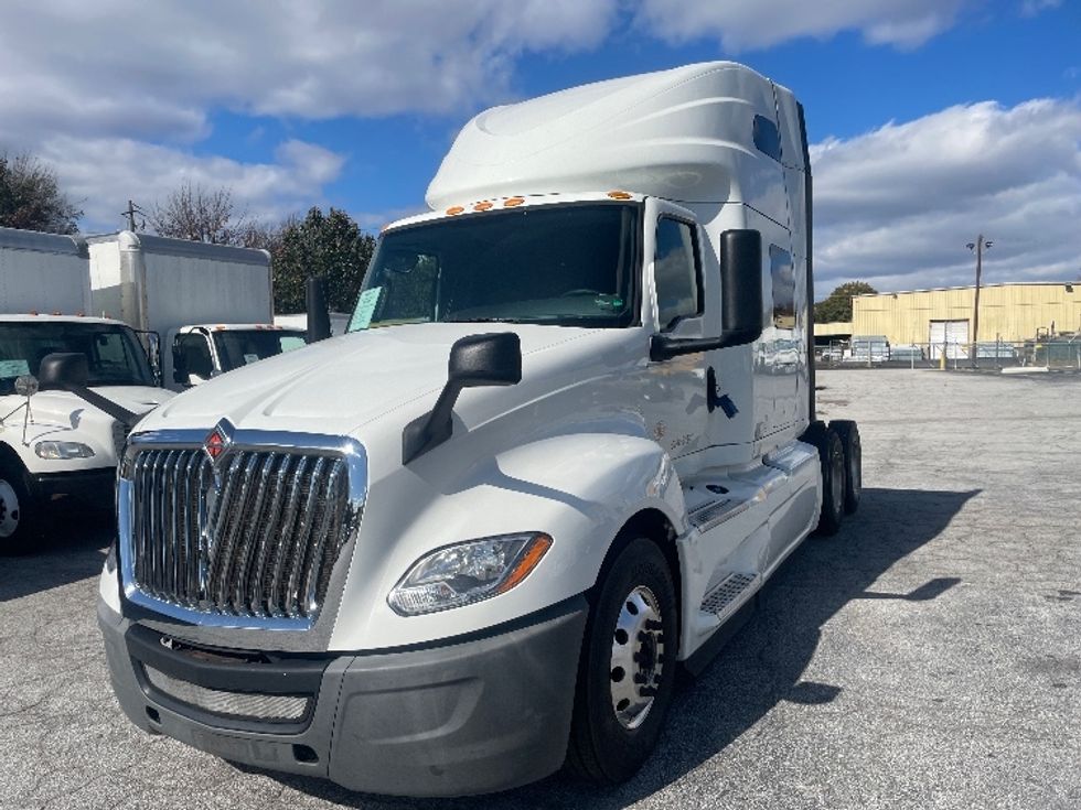 Sleeper Tractor-Heavy Duty Tractors-International-2019-LT625-Augusta-GA-305,027\n\t\tmiles-$ 36,500 - Image 3