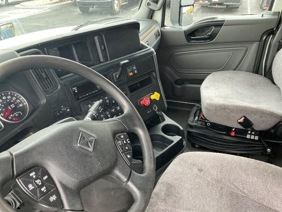 Sleeper Tractor-Heavy Duty Tractors-International-2019-LT625-Boise-ID-332,860\n\t\tmiles-$ 49,500 - Image 10