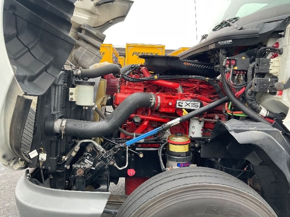 Sleeper Tractor-Heavy Duty Tractors-International-2019-LT625-Boise-ID-332,860\n\t\tmiles-$ 49,500 - Image 21