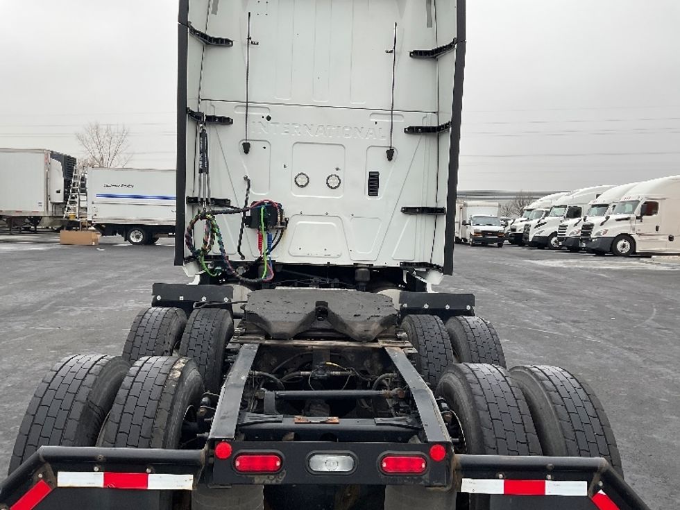 Sleeper Tractor-Heavy Duty Tractors-International-2019-LT625-Boise-ID-332,860\n\t\tmiles-$ 49,500 - Image 6