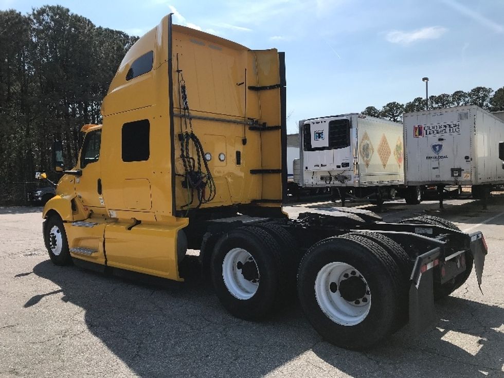 Sleeper Tractor-Heavy Duty Tractors-International-2019-LT625-Chesapeake-VA-540,633\n\t\tmiles-$ 29,750 - Image 5