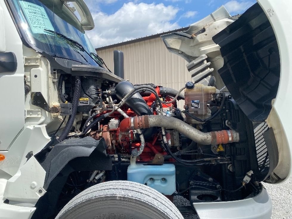 Sleeper Tractor-Heavy Duty Tractors-International-2019-LT625-Cleveland-TN-716,888\n\t\tmiles-$ 28,250 - Image 20