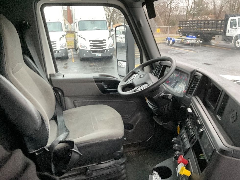 Sleeper Tractor-Heavy Duty Tractors-International-2019-LT625-Columbus-OH-510,260\n\t\tmiles-$ 39,500 - Image 14