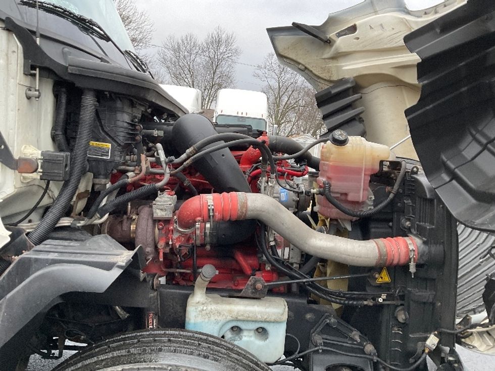 Sleeper Tractor-Heavy Duty Tractors-International-2019-LT625-Columbus-OH-510,260\n\t\tmiles-$ 39,500 - Image 15