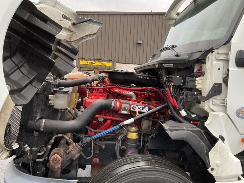 Sleeper Tractor-Heavy Duty Tractors-International-2019-LT625-Columbus-OH-510,260\n\t\tmiles-$ 39,500 - Image 16