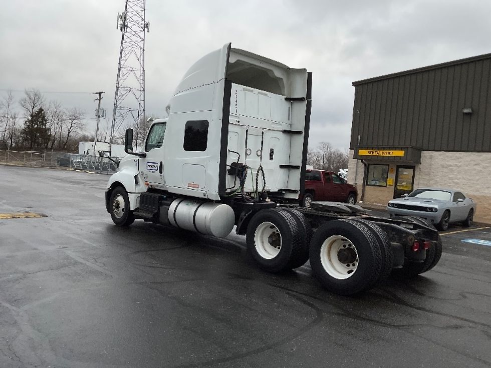 Sleeper Tractor-Heavy Duty Tractors-International-2019-LT625-Columbus-OH-510,260\n\t\tmiles-$ 39,500 - Image 5
