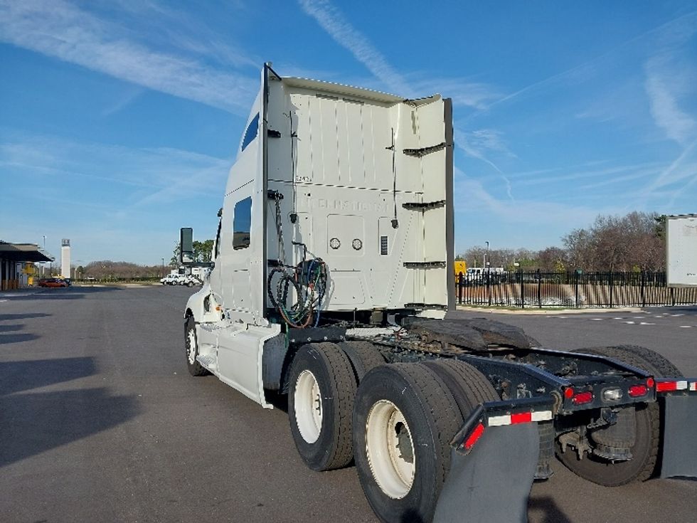 Sleeper Tractor-Heavy Duty Tractors-International-2019-LT625-Concord-NC-511,528\n\t\tmiles-$ 35,500 - Image 5