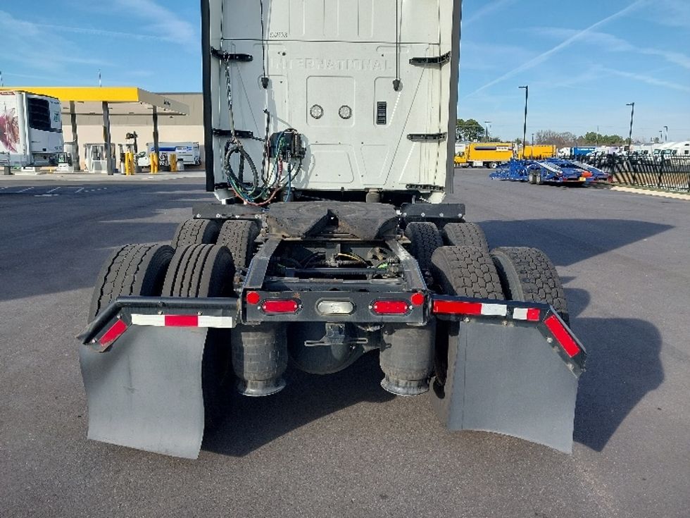 Sleeper Tractor-Heavy Duty Tractors-International-2019-LT625-Concord-NC-511,528\n\t\tmiles-$ 35,500 - Image 6