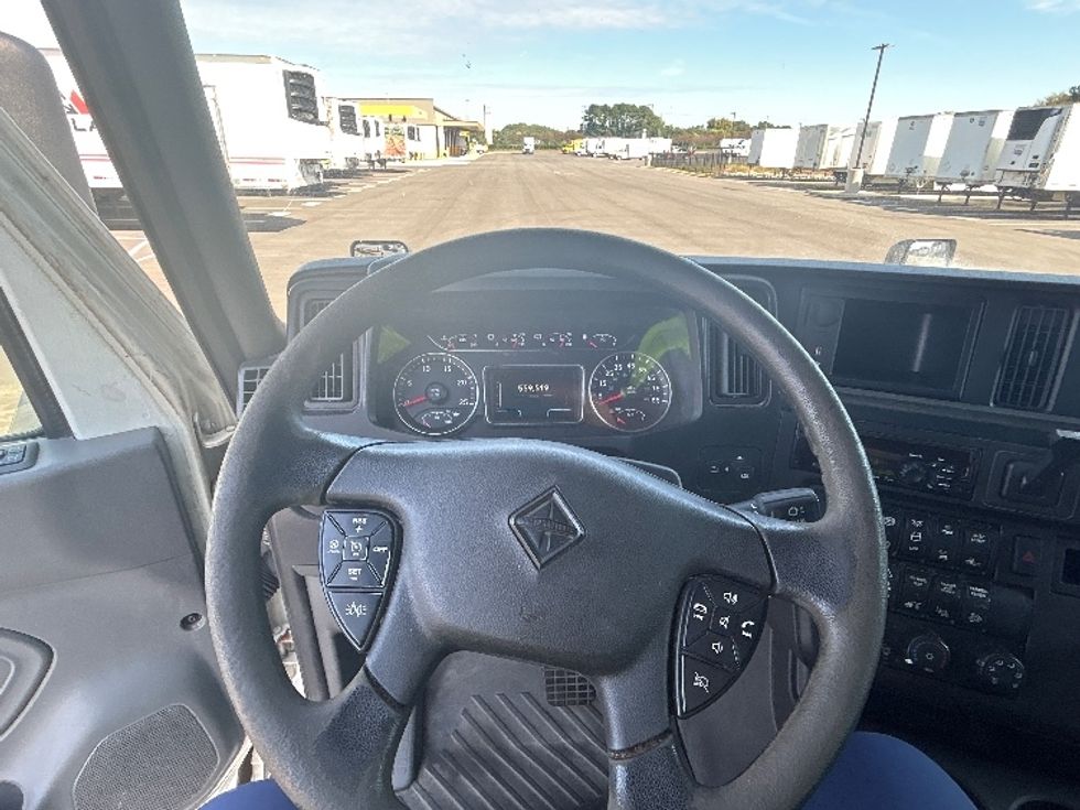 Sleeper Tractor-Heavy Duty Tractors-International-2019-LT625-Concord-NC-559,519\n\t\tmiles-$ 40,750 - Image 11