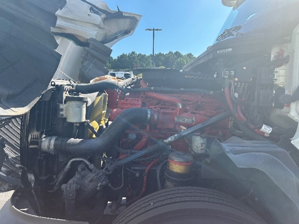 Sleeper Tractor-Heavy Duty Tractors-International-2019-LT625-Concord-NC-559,519\n\t\tmiles-$ 40,750 - Image 20