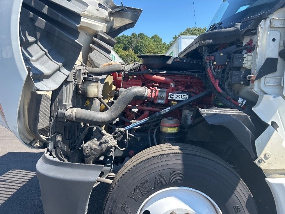 Sleeper Tractor-Heavy Duty Tractors-International-2019-LT625-Concord-NC-600,322\n\t\tmiles-$ 36,500 - Image 21