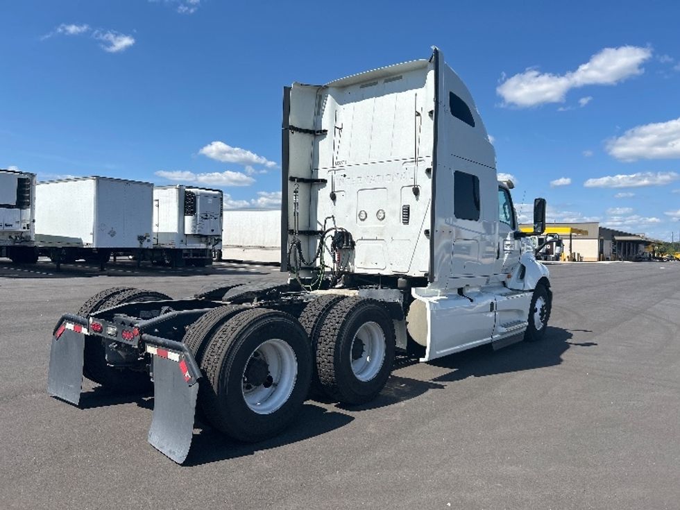 Sleeper Tractor-Heavy Duty Tractors-International-2019-LT625-Concord-NC-600,322\n\t\tmiles-$ 36,500 - Image 7