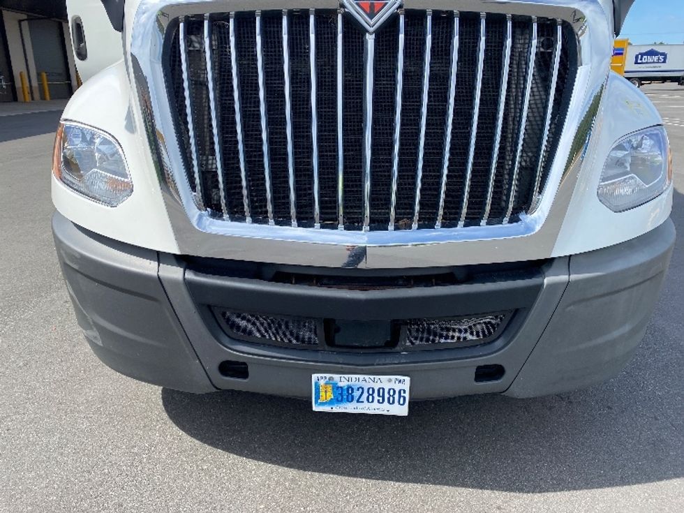 Sleeper Tractor-Heavy Duty Tractors-International-2019-LT625-Concord-NC-601,112\n\t\tmiles-$ 40,500 - Image 24
