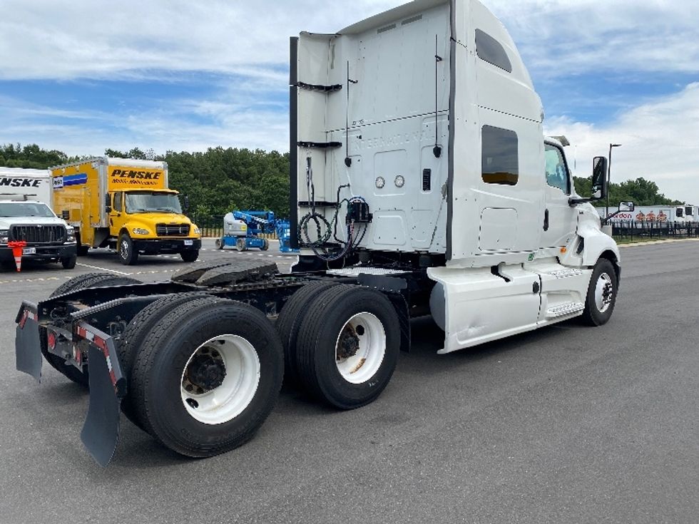 Sleeper Tractor-Heavy Duty Tractors-International-2019-LT625-Concord-NC-601,112\n\t\tmiles-$ 40,500 - Image 7