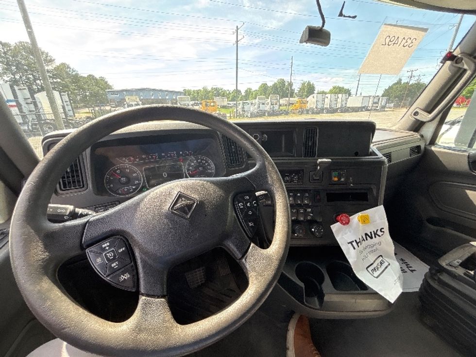 Sleeper Tractor-Heavy Duty Tractors-International-2019-LT625-Concord-NC-616,815\n\t\tmiles-$ 37,750 - Image 10