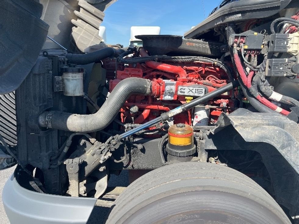 Sleeper Tractor-Heavy Duty Tractors-International-2019-LT625-Concord-NC-622,306\n\t\tmiles-$ 36,250 - Image 21