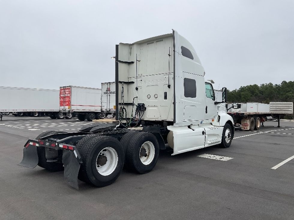 Sleeper Tractor-Heavy Duty Tractors-International-2019-LT625-Concord-NC-654,535\n\t\tmiles-$ 27,500 - Image 7