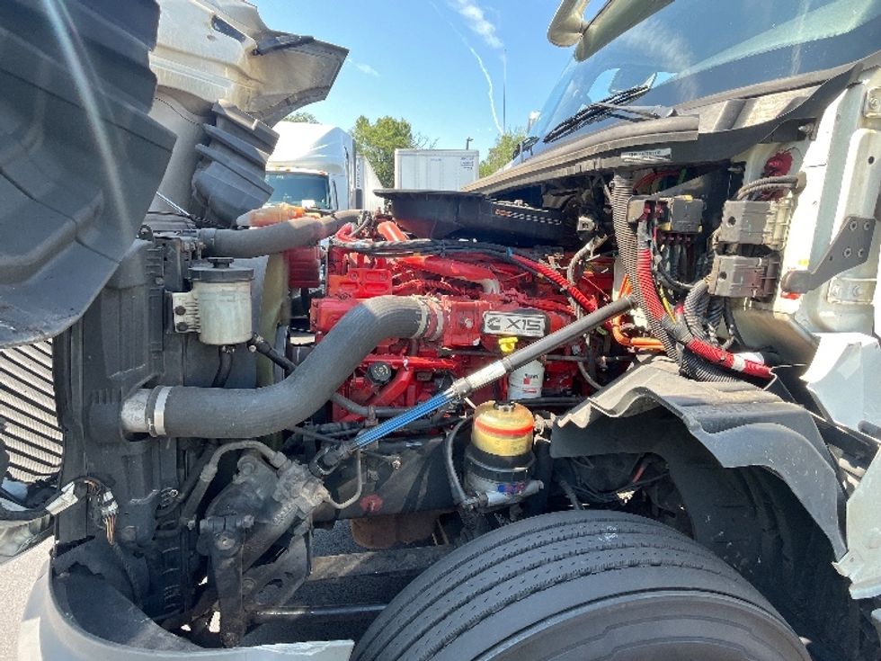 Sleeper Tractor-Heavy Duty Tractors-International-2019-LT625-Cranbury-NJ-478,205\n\t\tmiles-$ 47,750 - Image 21