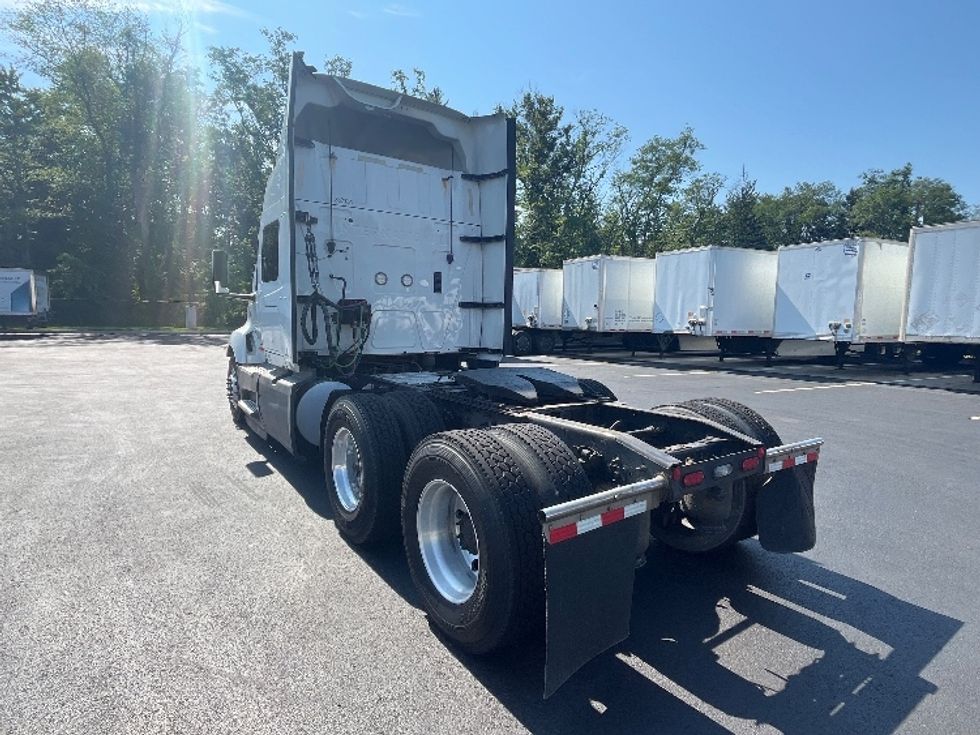 Sleeper Tractor-Heavy Duty Tractors-International-2019-LT625-Cranbury-NJ-478,205\n\t\tmiles-$ 47,750 - Image 5