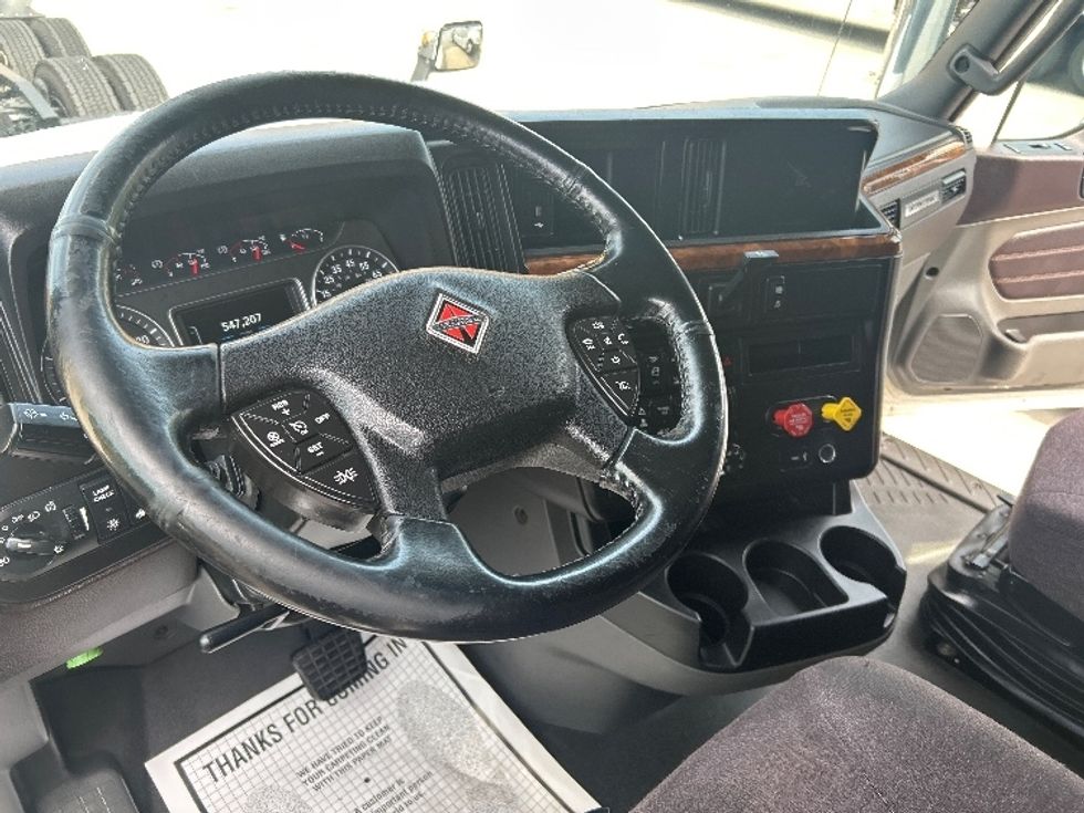 Sleeper Tractor-Heavy Duty Tractors-International-2019-LT625-Cranbury-NJ-547,207\n\t\tmiles-$ 44,000 - Image 9