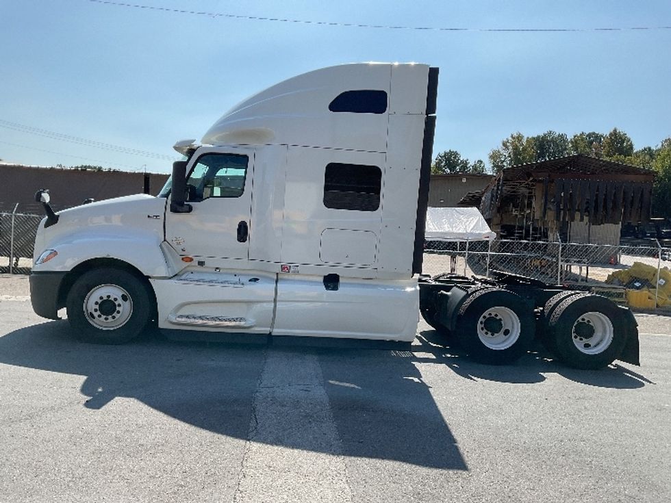 2019 International LT625 Sleeper Tractor