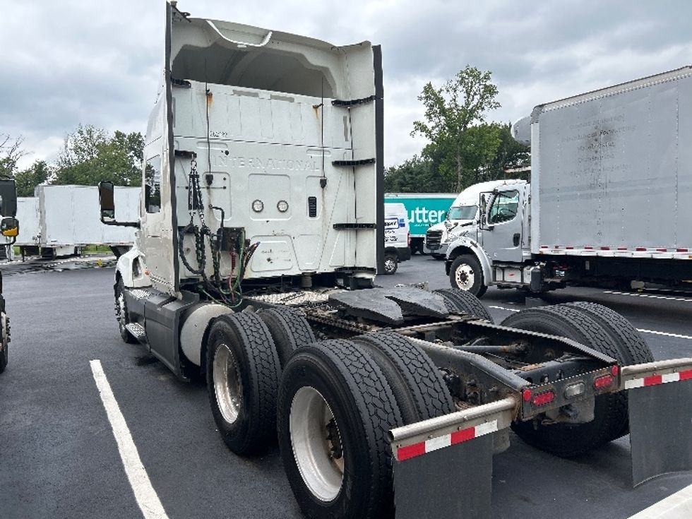 Sleeper Tractor-Heavy Duty Tractors-International-2019-LT625-Dayton-NJ-469,173\n\t\tmiles-$ 43,750 - Image 4