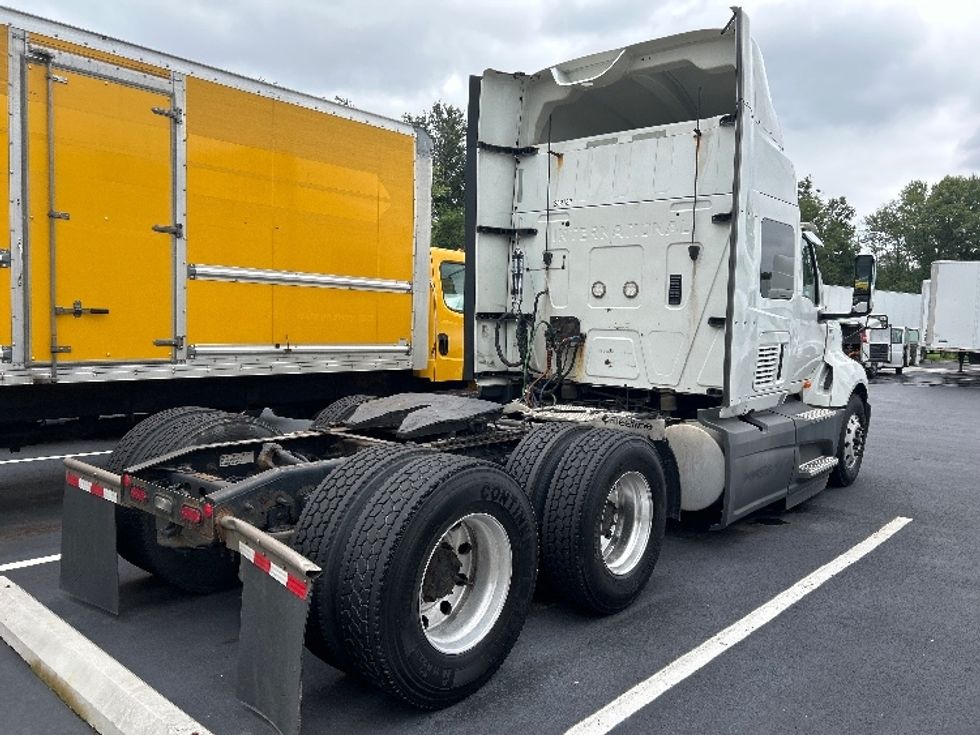 Sleeper Tractor-Heavy Duty Tractors-International-2019-LT625-Dayton-NJ-469,173\n\t\tmiles-$ 43,750 - Image 6