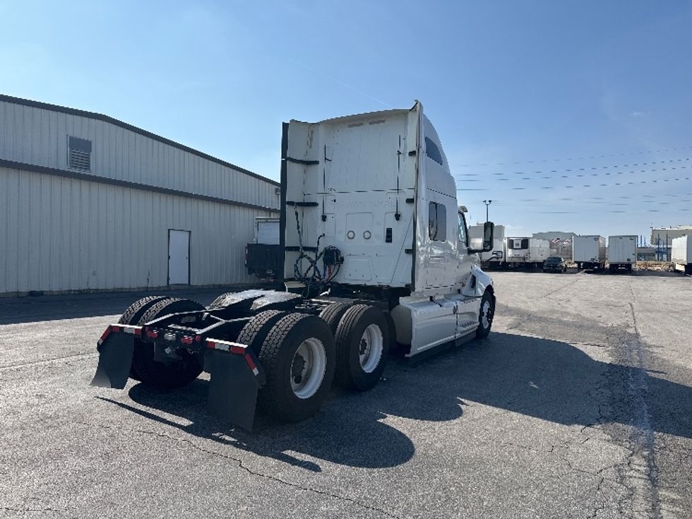 Sleeper Tractor-Heavy Duty Tractors-International-2019-LT625-Decatur-AL-367,325\n\t\tmiles-$ 44,250 - Image 7
