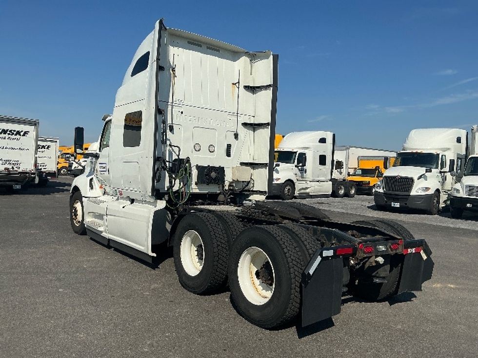 Sleeper Tractor-Heavy Duty Tractors-International-2019-LT625-Duncansville-PA-409,625\n\t\tmiles-$ 43,750 - Image 5