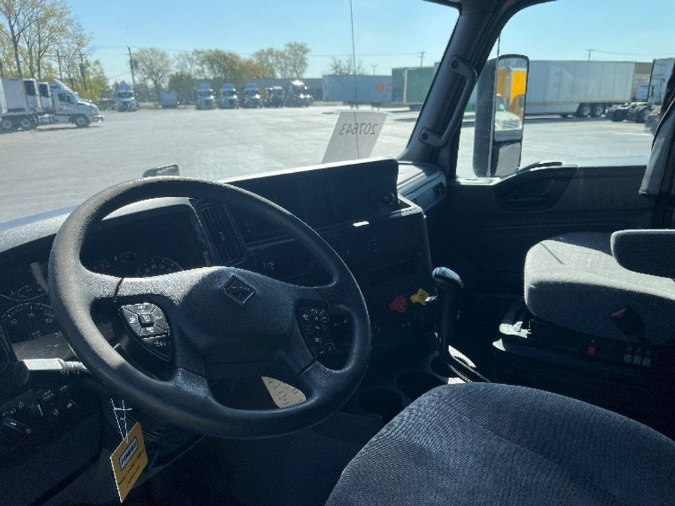 Sleeper Tractor-Heavy Duty Tractors-International-2019-LT625-East Chicago-IN-451,705\n\t\tmiles-$ 27,250 - Image 10