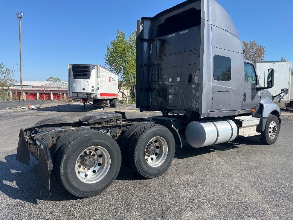 Sleeper Tractor-Heavy Duty Tractors-International-2019-LT625-East Chicago-IN-451,705\n\t\tmiles-$ 27,250 - Image 7