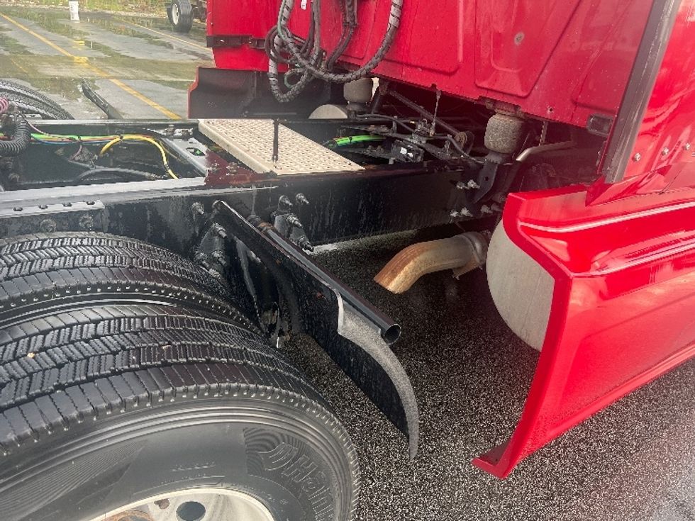 Sleeper Tractor-Heavy Duty Tractors-International-2019-LT625-East Chicago-IN-464,095\n\t\tmiles-$ 41,000 - Image 23
