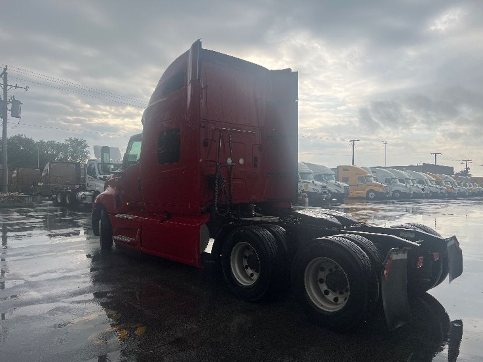 Sleeper Tractor-Heavy Duty Tractors-International-2019-LT625-East Chicago-IN-464,095\n\t\tmiles-$ 41,000 - Image 5