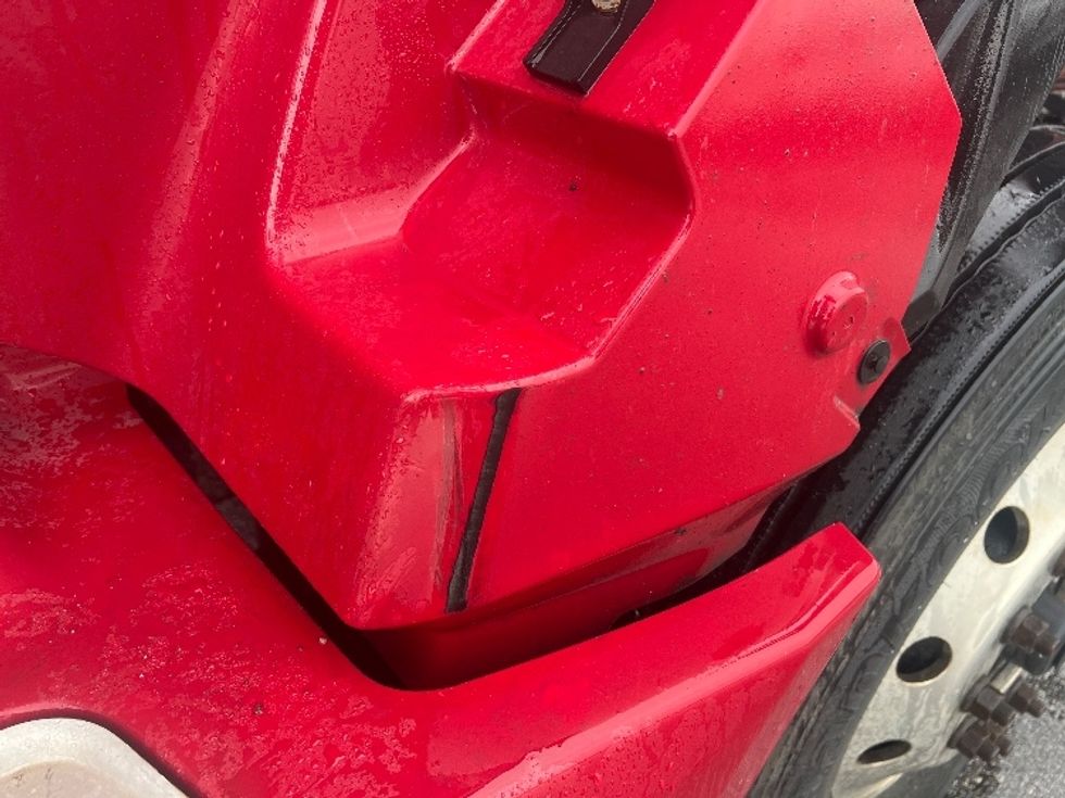 Sleeper Tractor-Heavy Duty Tractors-International-2019-LT625-East Chicago-IN-475,176\n\t\tmiles-$ 39,500 - Image 25