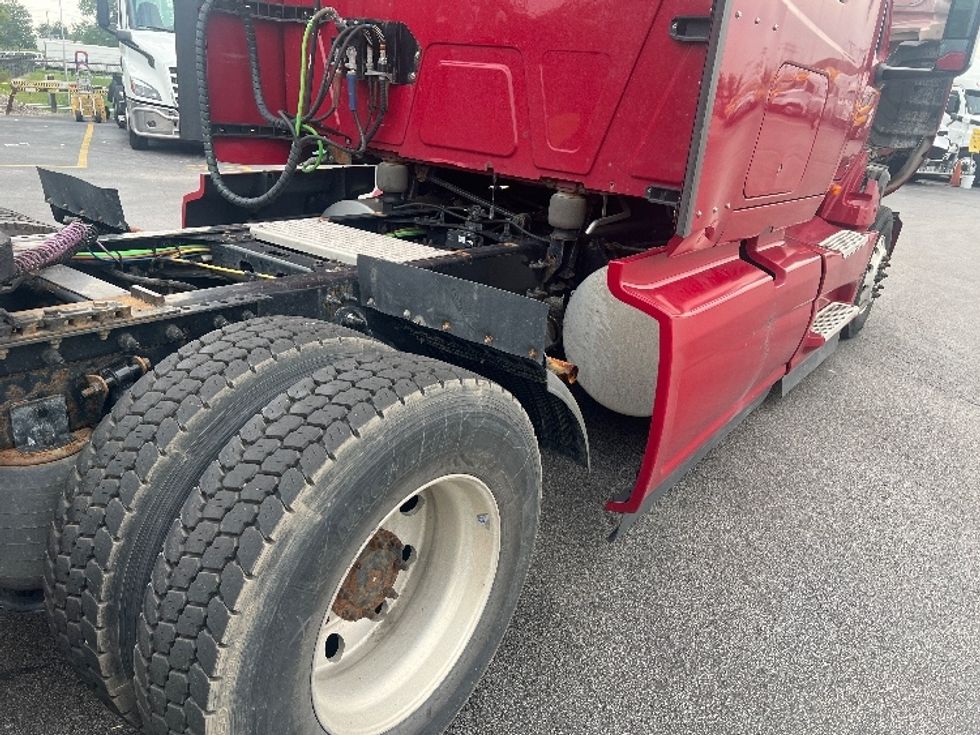 Sleeper Tractor-Heavy Duty Tractors-International-2019-LT625-East Chicago-IN-481,787\n\t\tmiles-$ 36,000 - Image 23