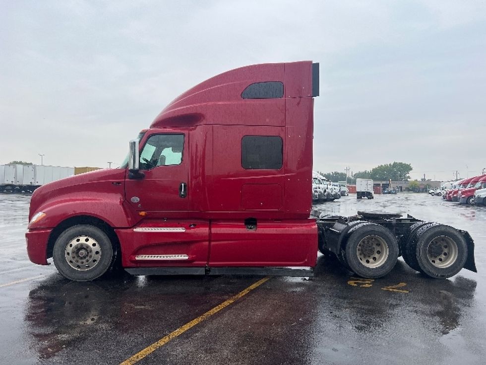 2019 International LT625 LT photo 4