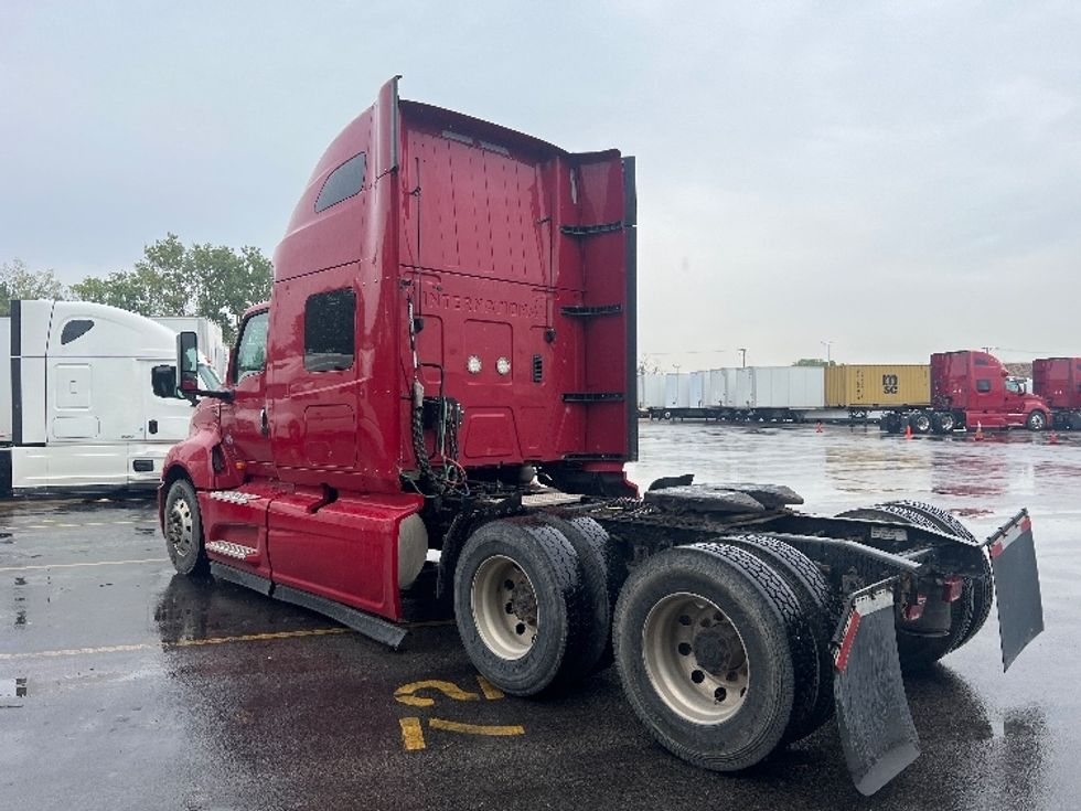 Sleeper Tractor-Heavy Duty Tractors-International-2019-LT625-East Chicago-IN-484,053\n\t\tmiles-$ 39,000 - Image 5
