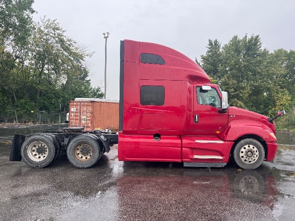 Sleeper Tractor-Heavy Duty Tractors-International-2019-LT625-East Chicago-IN-484,053\n\t\tmiles-$ 39,000 - Image 8