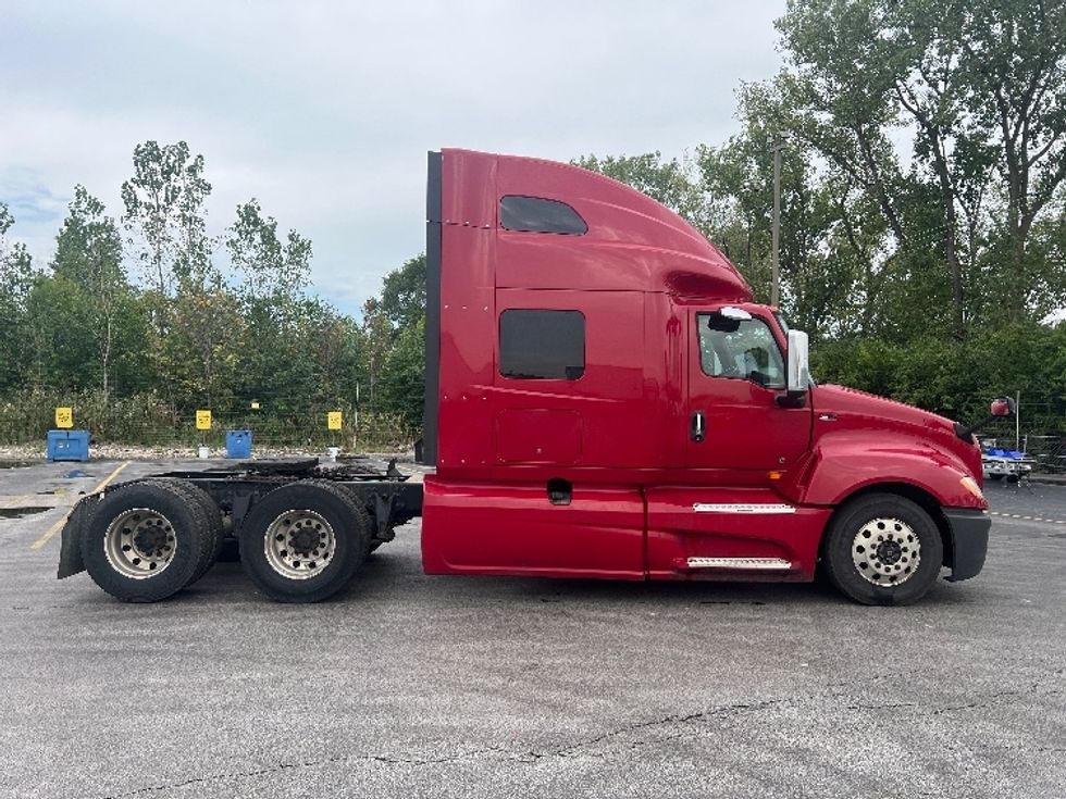 Sleeper Tractor-Heavy Duty Tractors-International-2019-LT625-East Chicago-IN-498,633\n\t\tmiles-$ 39,000 - Image 8