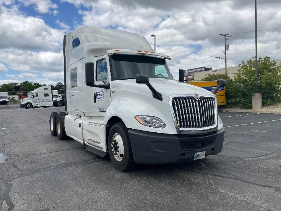 Sleeper Tractor-Heavy Duty Tractors-International-2019-LT625-East Chicago-IN-541,735\n\t\tmiles-$ 48,250 - Image 1
