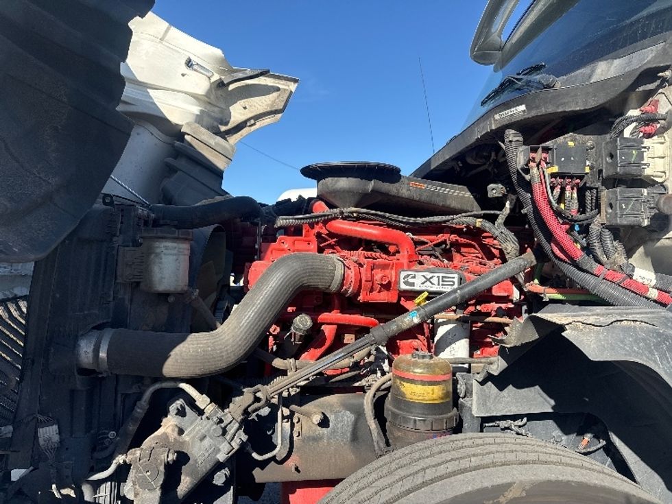 Sleeper Tractor-Heavy Duty Tractors-International-2019-LT625-El Paso-TX-608,487\n\t\tmiles-$ 32,750 - Image 21