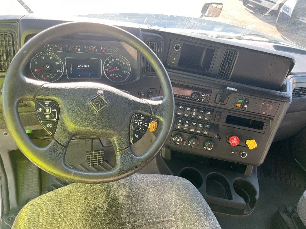 Sleeper Tractor-Heavy Duty Tractors-International-2019-LT625-El Paso-TX-649,353\n\t\tmiles-$ 31,750 - Image 11