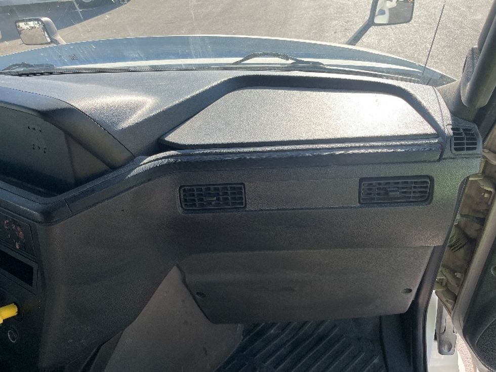 Sleeper Tractor-Heavy Duty Tractors-International-2019-LT625-El Paso-TX-649,353\n\t\tmiles-$ 31,750 - Image 14