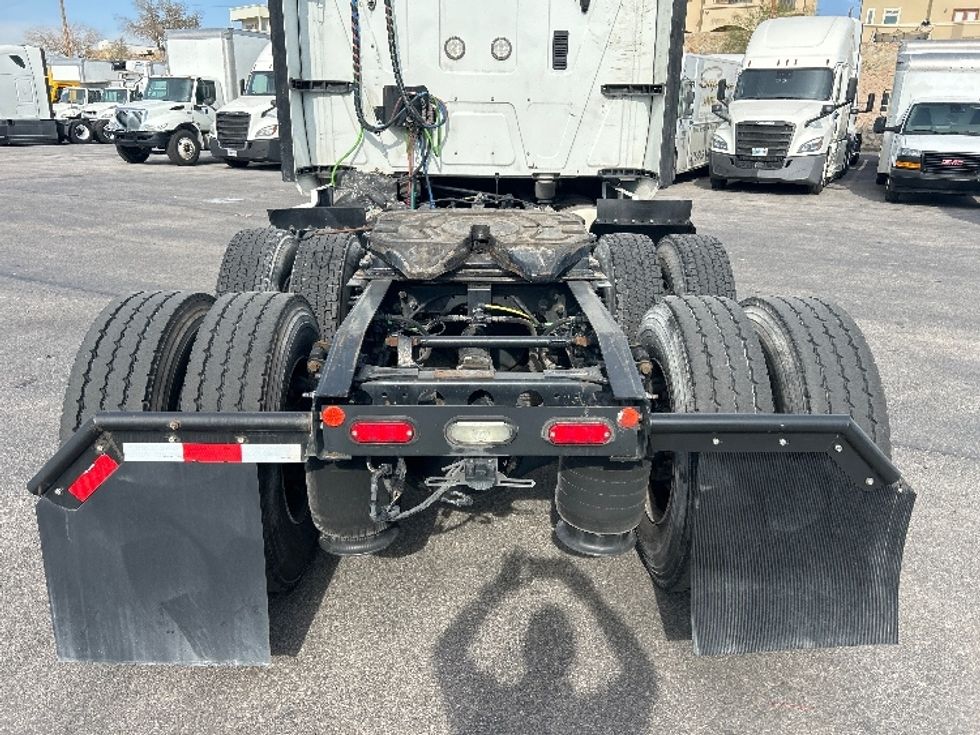 Sleeper Tractor-Heavy Duty Tractors-International-2019-LT625-El Paso-TX-692,942\n\t\tmiles-$ 28,750 - Image 6